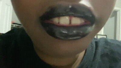 Giantess Lips Smacking Licking Lips