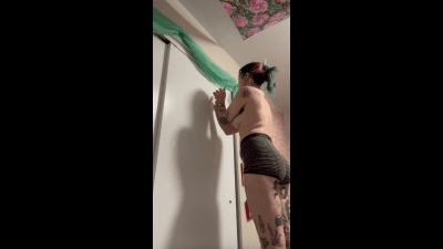 Hot Girl Doing Handy Things