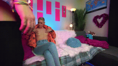 Fox Sissyboy Handjobed
