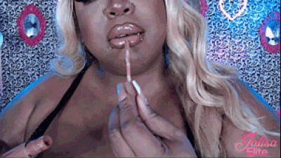 Big Glossy Kisses For Glossy Lip Lover Cs