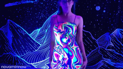 Blacklight Try On