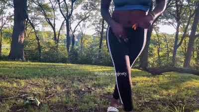 Short Pit Stop! Using A Mouth As My Toilet In A Public Park