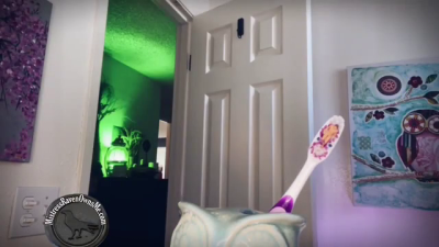 Giantess Raven Finds Tiny On Her Toothbrush