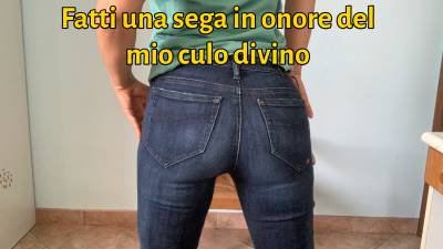 Guarda E Tocca - JOI Con Jeans Stretti E Movimenti Lenti