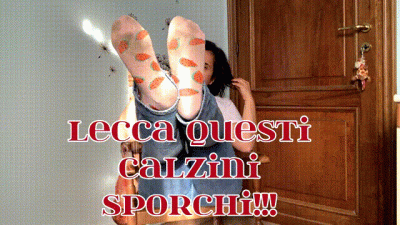 Questi Calzini Sporchi Sono Tutti Per Te Da Leccare E Adorare