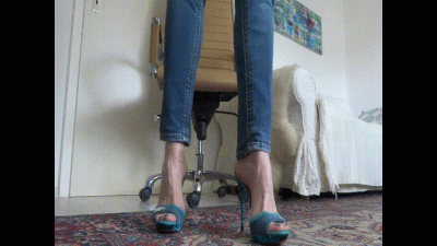 Turquoise Mules, Heels Show