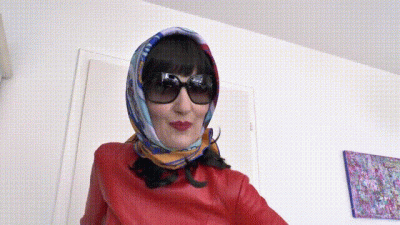 Big Sunglasses Show Headscarf Step-Aunt Makes You Cum