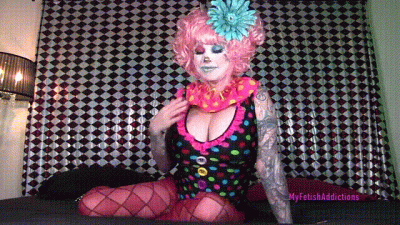 Sexually Rejected By Clown Maya Sinstress