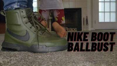Nike Boot Ballbust