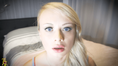 PeachySkye - Trust In Me - iWantClips