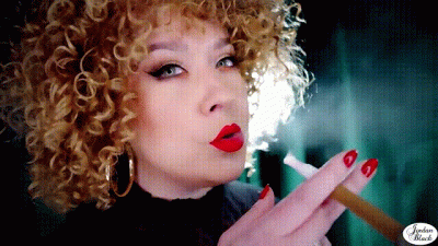 Creamy Omis With A Cigarillo