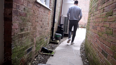 Front Door Cash Drop (480P)