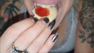 Cookies Vore, Digestion And