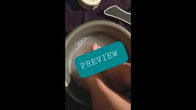 Diy Teasing Pedi Feet Soaking After A Hard Day