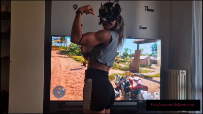 Gaming vs Biceps