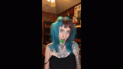 Spliff With A Goddess