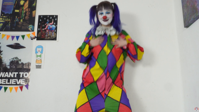 Silly Clowngirl