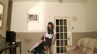 Schoolgirl Sophie Shoulder Riding Neck Scissors