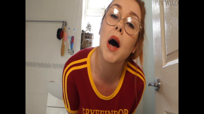 Step-Mommy's Pissy Pussy