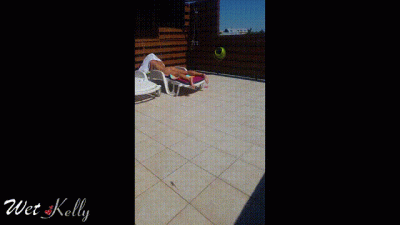Wanking While Spying On My Stepmom Hot Naked Body