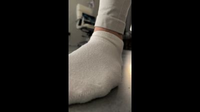 Dasha_cb Ass Fetish, Red Bottom Shoe Fetish & Ignore Fetish Videos ...