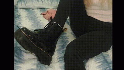 The Art Of Boot Worship: A Guide To Unlocking Your Inner Fantasy With Savage Goddess